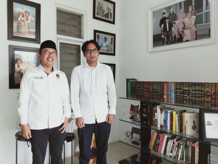 KM Yang Humoris Tapi Sangat Serius