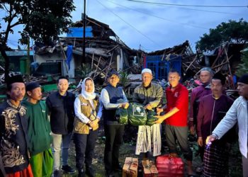 Relawan KITA Salurkan Bantuan Untuk Para Pengungsi Cianjur