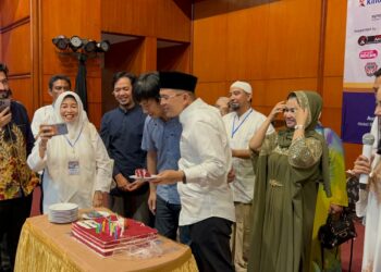 Relawan KITA dan D’Masiv Berbagi Dengan Ratusan Yatim di Hotel Bidakara