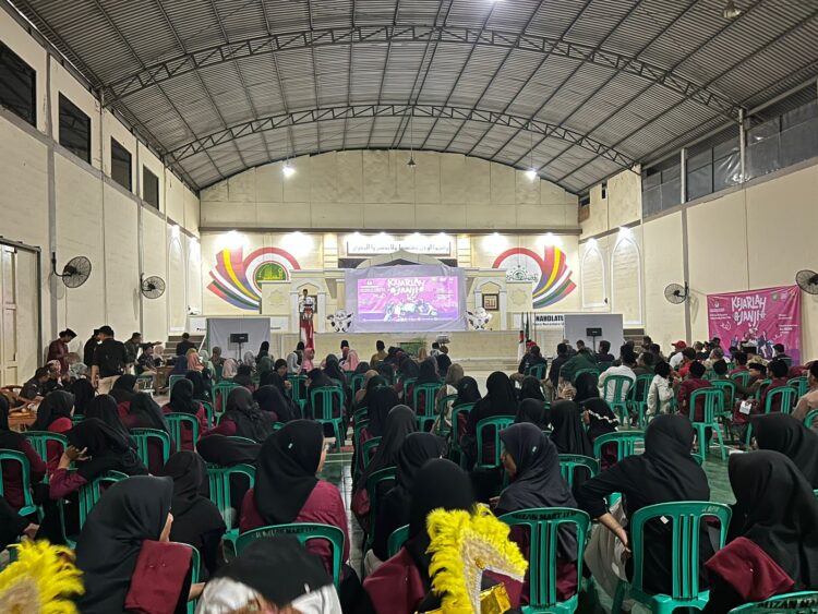 KPU Majalengka Sambangi Al Mizan, Ajak Nobar Film Kejarlah Janji